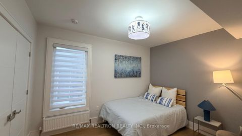 Photo 27 at 237 Melita Avenue, Wychwood, Toronto