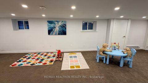Photo 33 at 237 Melita Avenue, Wychwood, Toronto