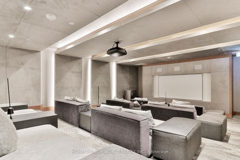 Photo 21 at 812 - 17 Bathurst Street, Waterfront Communities C1, Toronto