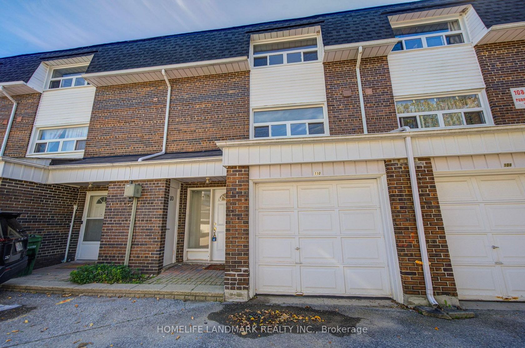 110 Purpledusk Trail, Morningside, Toronto 