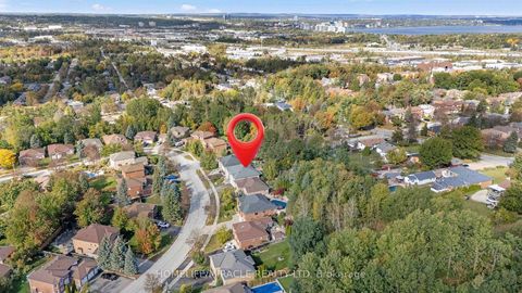 Photo 4 at 30 Dove Crescent, Ardagh, Barrie