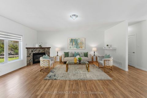Photo 6 at 30 Dove Crescent, Ardagh, Barrie