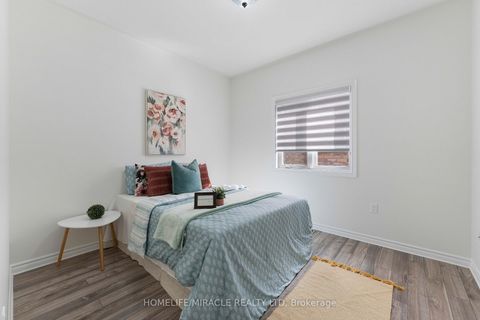 Photo 20 at 30 Dove Crescent, Ardagh, Barrie