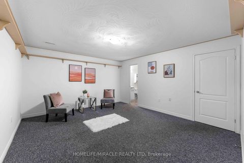 Photo 24 at 30 Dove Crescent, Ardagh, Barrie