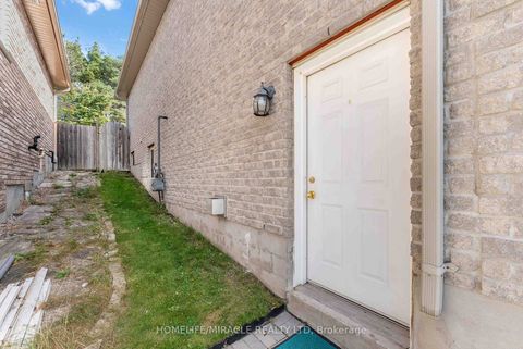 Photo 35 at 30 Dove Crescent, Ardagh, Barrie