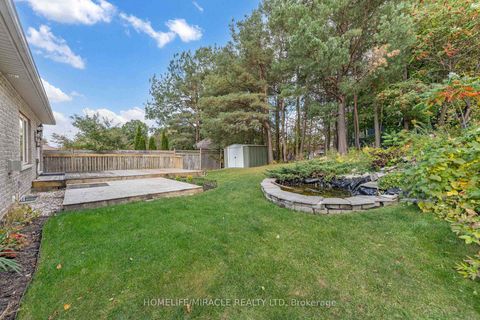 Photo 37 at 30 Dove Crescent, Ardagh, Barrie