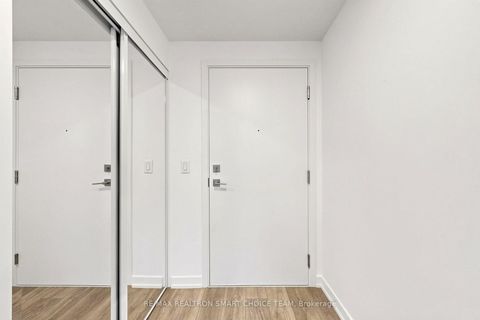 Photo 13 at 108 - 130 Canon Jackson Drive, Greenbrook, Toronto