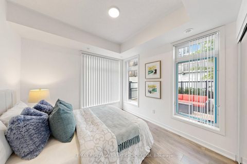 Photo 18 at 108 - 130 Canon Jackson Drive, Greenbrook, Toronto