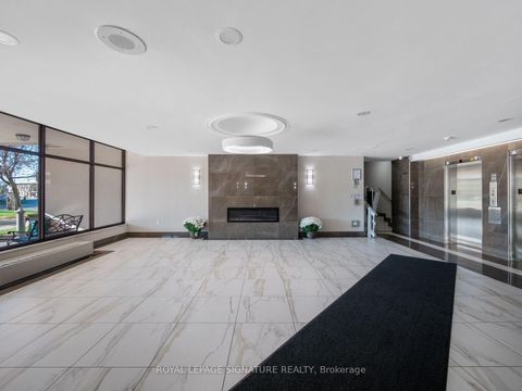 Photo 19 at 404 - 130 Neptune Drive, Lawrence, Toronto