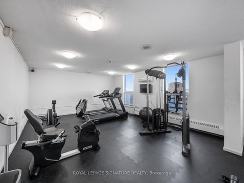 Photo 21 at 404 - 130 Neptune Drive, Lawrence, Toronto
