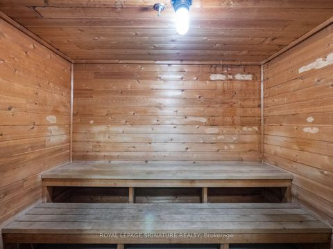 Photo 23 at 404 - 130 Neptune Drive, Lawrence, Toronto
