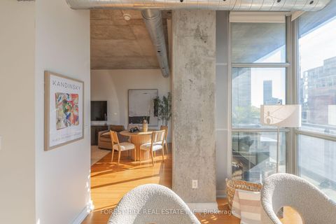 Photo 11 at 415 - 60 Bathurst Street, Niagara, Toronto