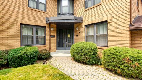 Photo 1 at 2 Trimontium Crescent, East York, Toronto