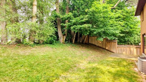 Photo 47 at 2 Trimontium Crescent, East York, Toronto