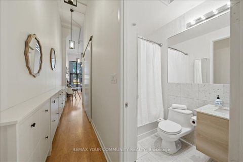 Photo 5 at 227 - 380 Macpherson Avenue, Casa Loma, Toronto