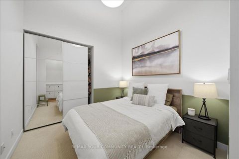 Photo 9 at 227 - 380 Macpherson Avenue, Casa Loma, Toronto