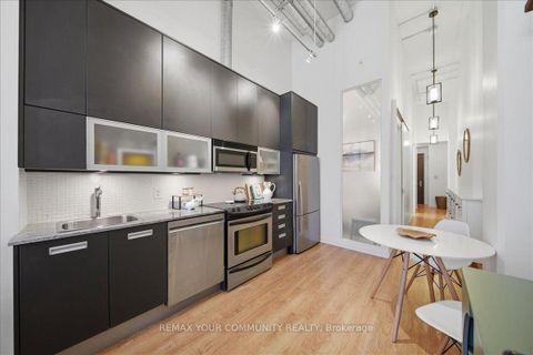 Photo 16 at 227 - 380 Macpherson Avenue, Casa Loma, Toronto