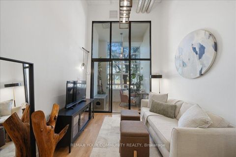 Photo 17 at 227 - 380 Macpherson Avenue, Casa Loma, Toronto