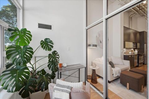 Photo 24 at 227 - 380 Macpherson Avenue, Casa Loma, Toronto