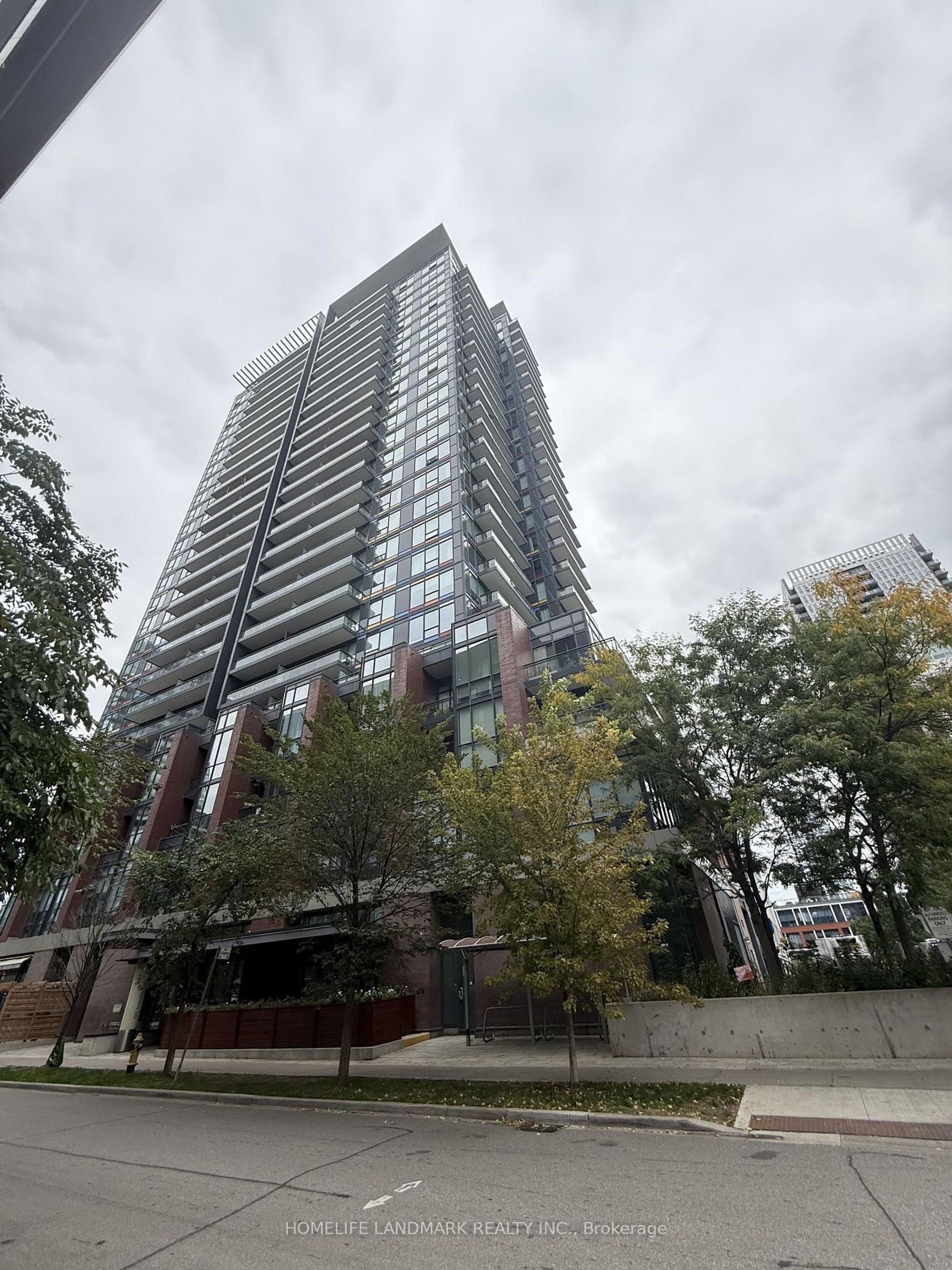 1901 - 225 Sackville Street, Regent Park, Toronto 