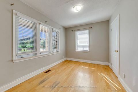 Photo 5 at 66 Twenty Ninth Street, Long Branch, Toronto