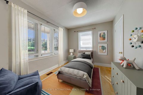 Photo 6 at 66 Twenty Ninth Street, Long Branch, Toronto