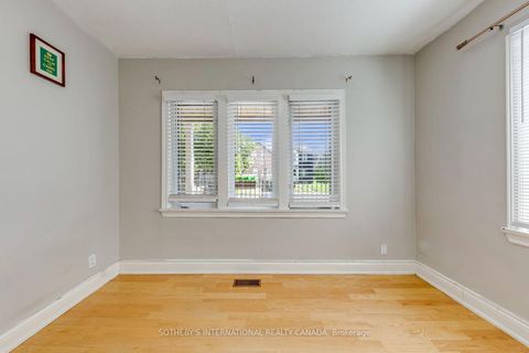 Photo 8 at 66 Twenty Ninth Street, Long Branch, Toronto