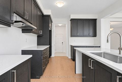 Photo 14 at 84 Gretzky Avenue, Rural Barrie Southeast, Barrie