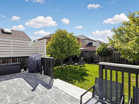 Photo 30 at 10 Silver Oaks Boulevard, Sonoma Heights, Vaughan