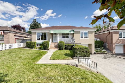 Photo 1 at 13 Liscombe Road, Rustic, Toronto