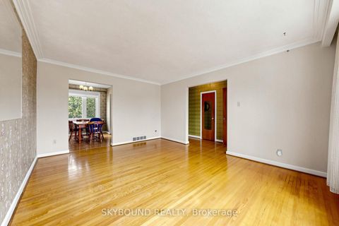 Photo 7 at 13 Liscombe Road, Rustic, Toronto
