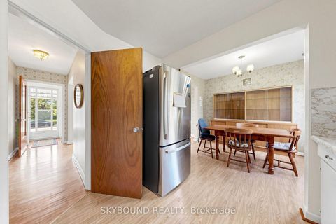Photo 10 at 13 Liscombe Road, Rustic, Toronto