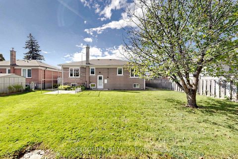 Photo 22 at 13 Liscombe Road, Rustic, Toronto