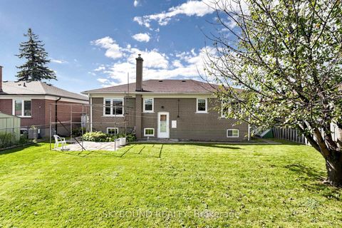 Photo 25 at 13 Liscombe Road, Rustic, Toronto