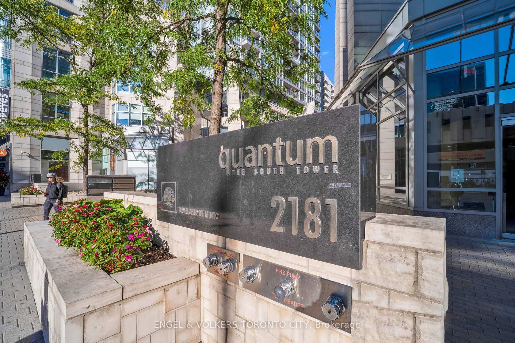 3402 - 2181 Yonge Street, Mount Pleasant West, Toronto 