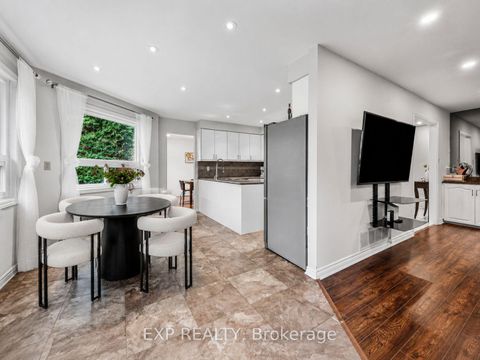Photo 8 at 16 Wainwright Avenue, North Richvale, Richmond Hill