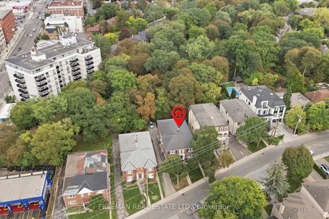 Photo 2 at 783 Spadina Road, Forest Hill South, Toronto