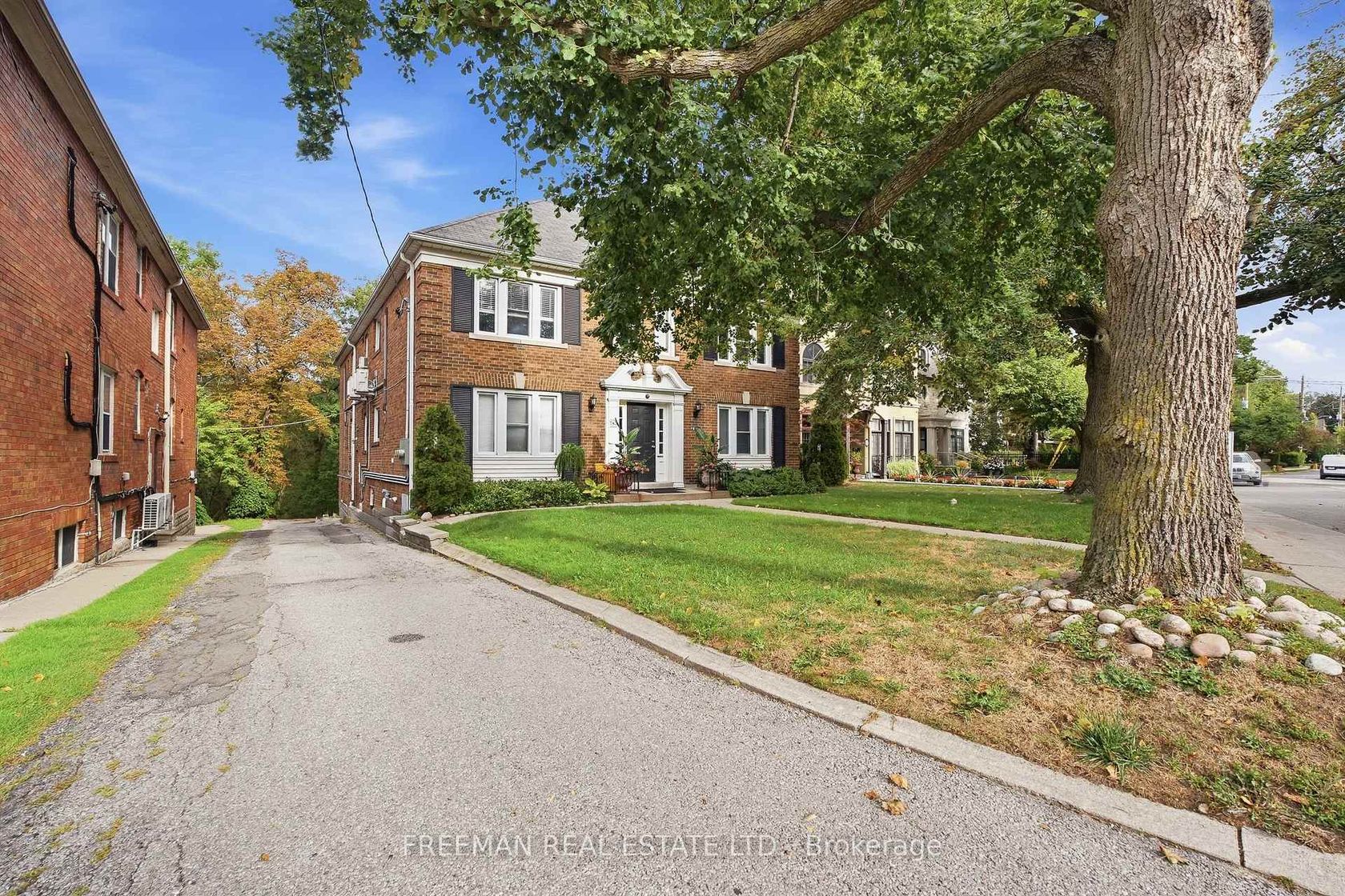783 Spadina Road, Forest Hill South, Toronto 