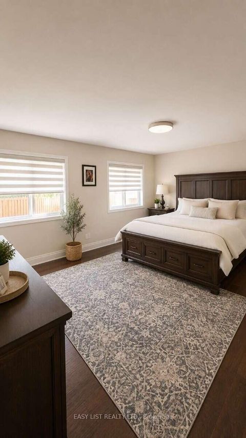 Photo 10 at 103 Fifefield Drive, Maple, Vaughan