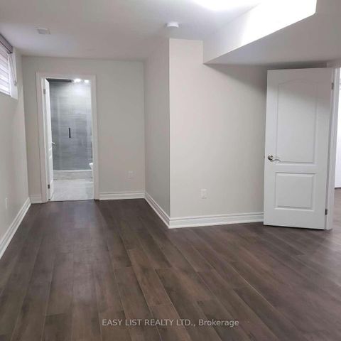 Photo 24 at 103 Fifefield Drive, Maple, Vaughan