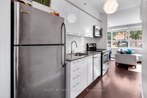 Photo 4 at 103 - 38 Joe Shuster Way, South Parkdale, Toronto