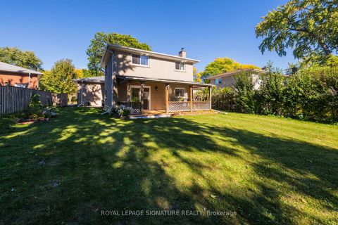 Photo 26 at 8 Bellbury Crescent, Don Valley Village, Toronto