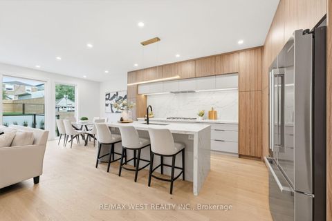 Photo 4 at 77 Alameda Avenue, Oakwood Village, Toronto
