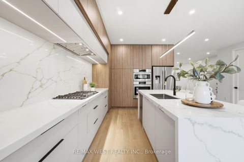Photo 9 at 77 Alameda Avenue, Oakwood Village, Toronto