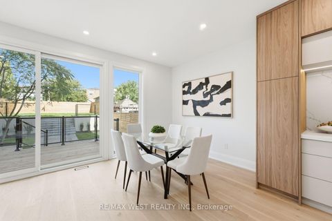 Photo 13 at 77 Alameda Avenue, Oakwood Village, Toronto