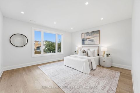 Photo 20 at 77 Alameda Avenue, Oakwood Village, Toronto