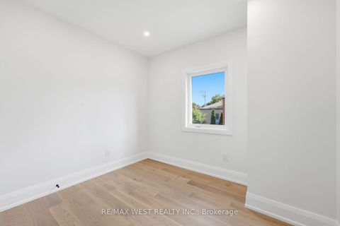 Photo 32 at 77 Alameda Avenue, Oakwood Village, Toronto