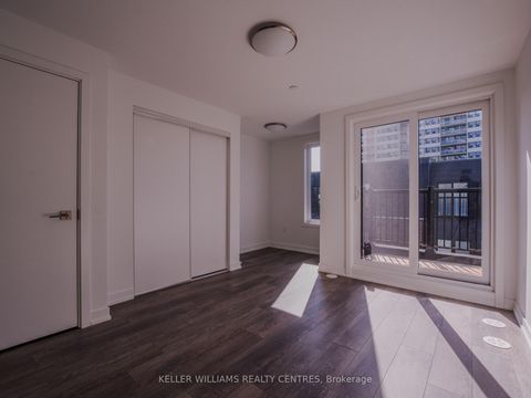 Photo 2 at 58 - 10 Calamint Lane, L'Amoreaux, Toronto