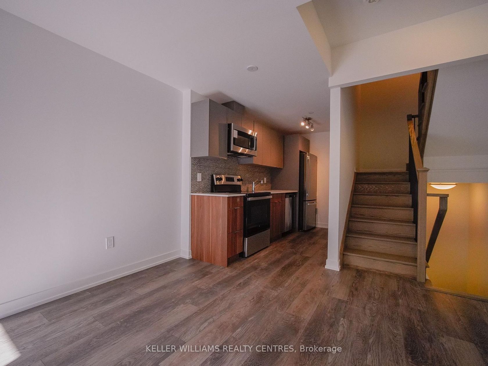 58 - 10 Calamint Lane, L'Amoreaux, Toronto 