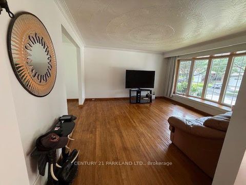 Photo 3 at 59 Cedar Drive, Scarborough Village, Toronto